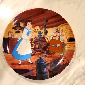1993 Disney's Beauty and the Beast "Papa's Workshop"💎 Fine Porcelain 8" round